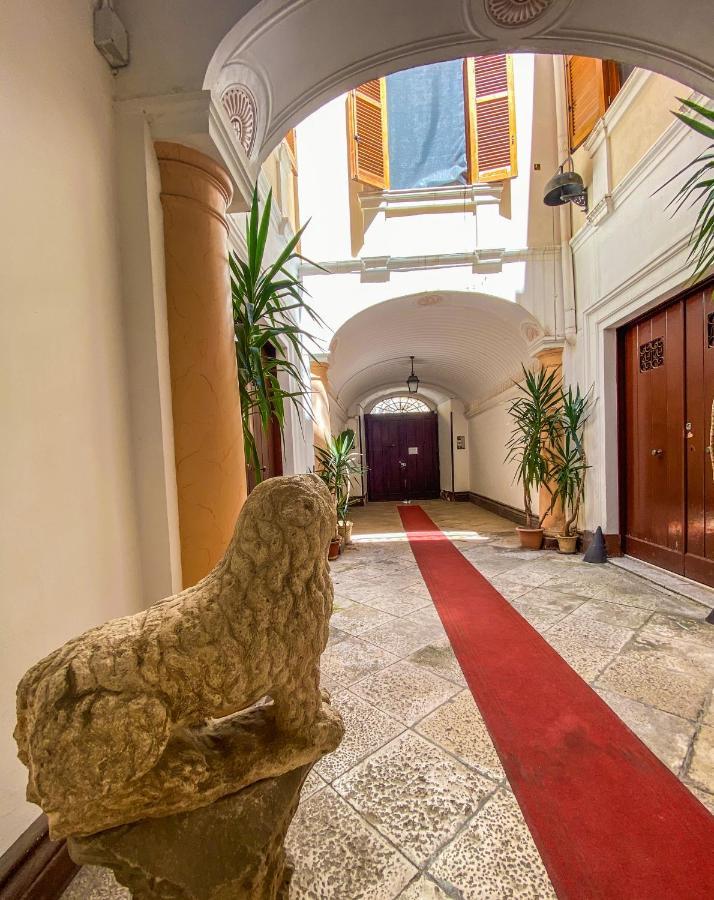 D'Angio Rooms-Manfredi Homes&Villas 曼弗雷多尼亚 外观 照片
