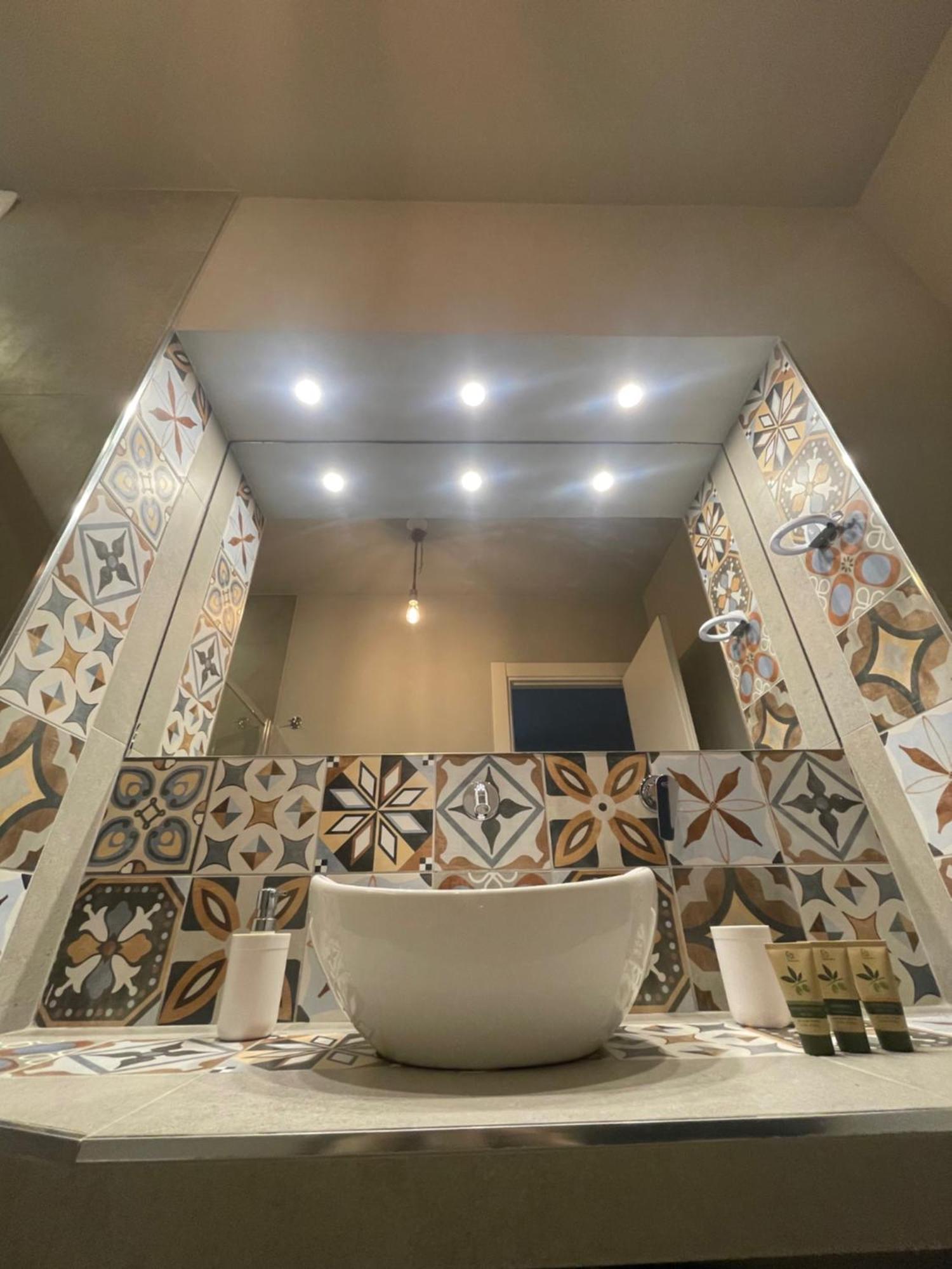 D'Angio Rooms-Manfredi Homes&Villas 曼弗雷多尼亚 外观 照片