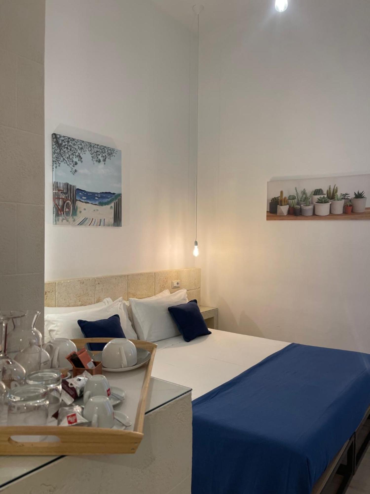 D'Angio Rooms-Manfredi Homes&Villas 曼弗雷多尼亚 外观 照片