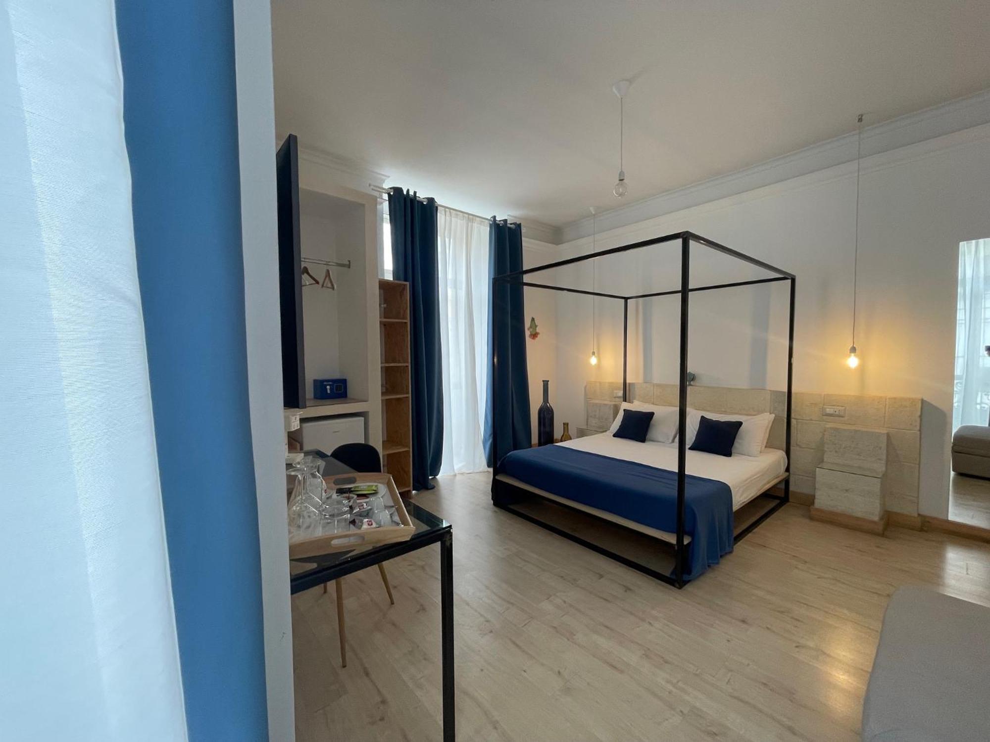 D'Angio Rooms-Manfredi Homes&Villas 曼弗雷多尼亚 外观 照片