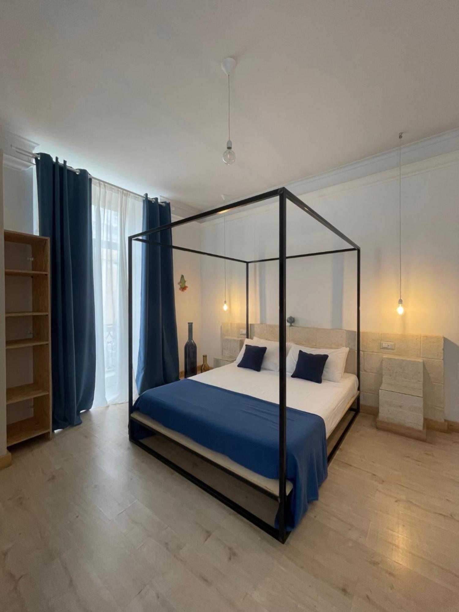 D'Angio Rooms-Manfredi Homes&Villas 曼弗雷多尼亚 外观 照片