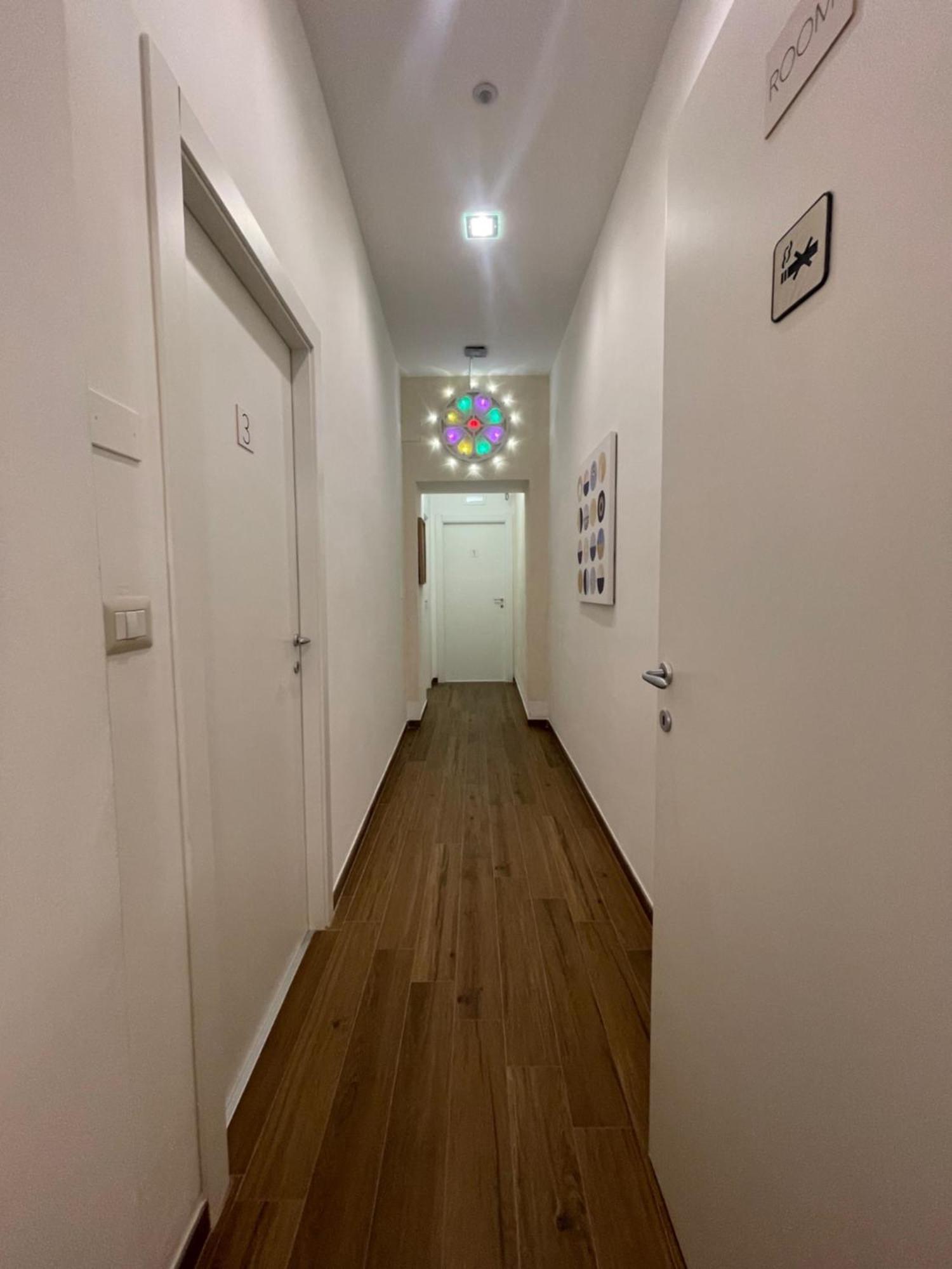D'Angio Rooms-Manfredi Homes&Villas 曼弗雷多尼亚 外观 照片